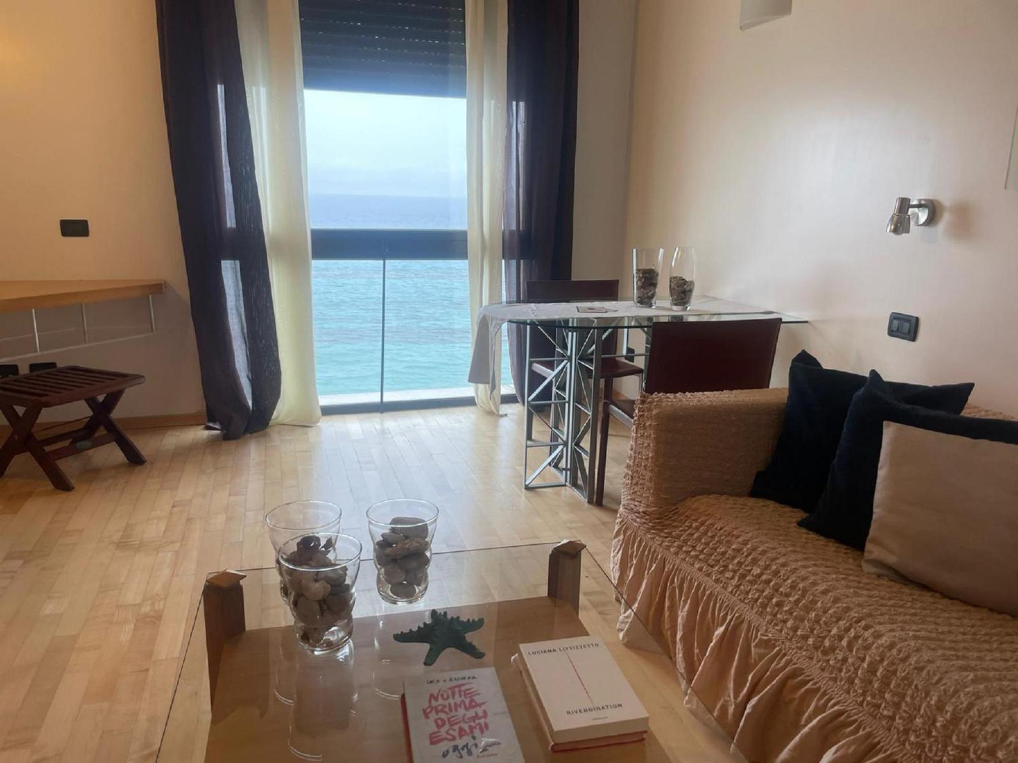 Appartement Garibaldi à Trapani Extérieur photo